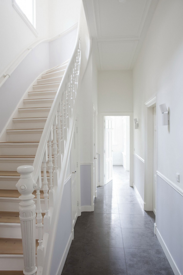 Белые Лестницы В Доме Фото